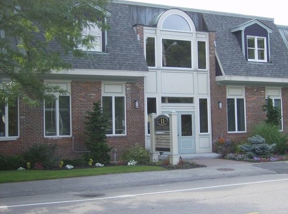 Downtown Office Space: 11 Court St, Exeter, NH 03833
